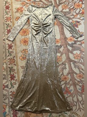 Vintage Champagne Velvet Long-Sleeve Ruched Dress